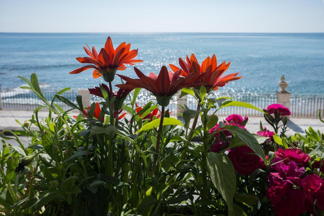 Joanna Studio Flat Giardini-Naxos Exterior foto