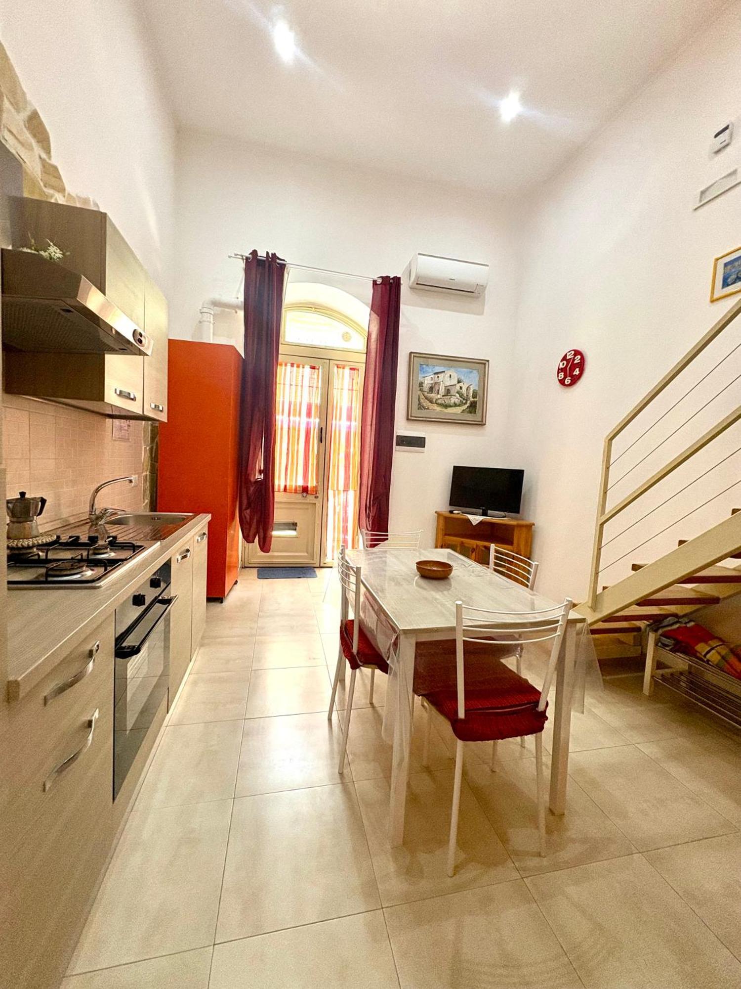 Joanna Studio Flat Giardini-Naxos Exterior foto