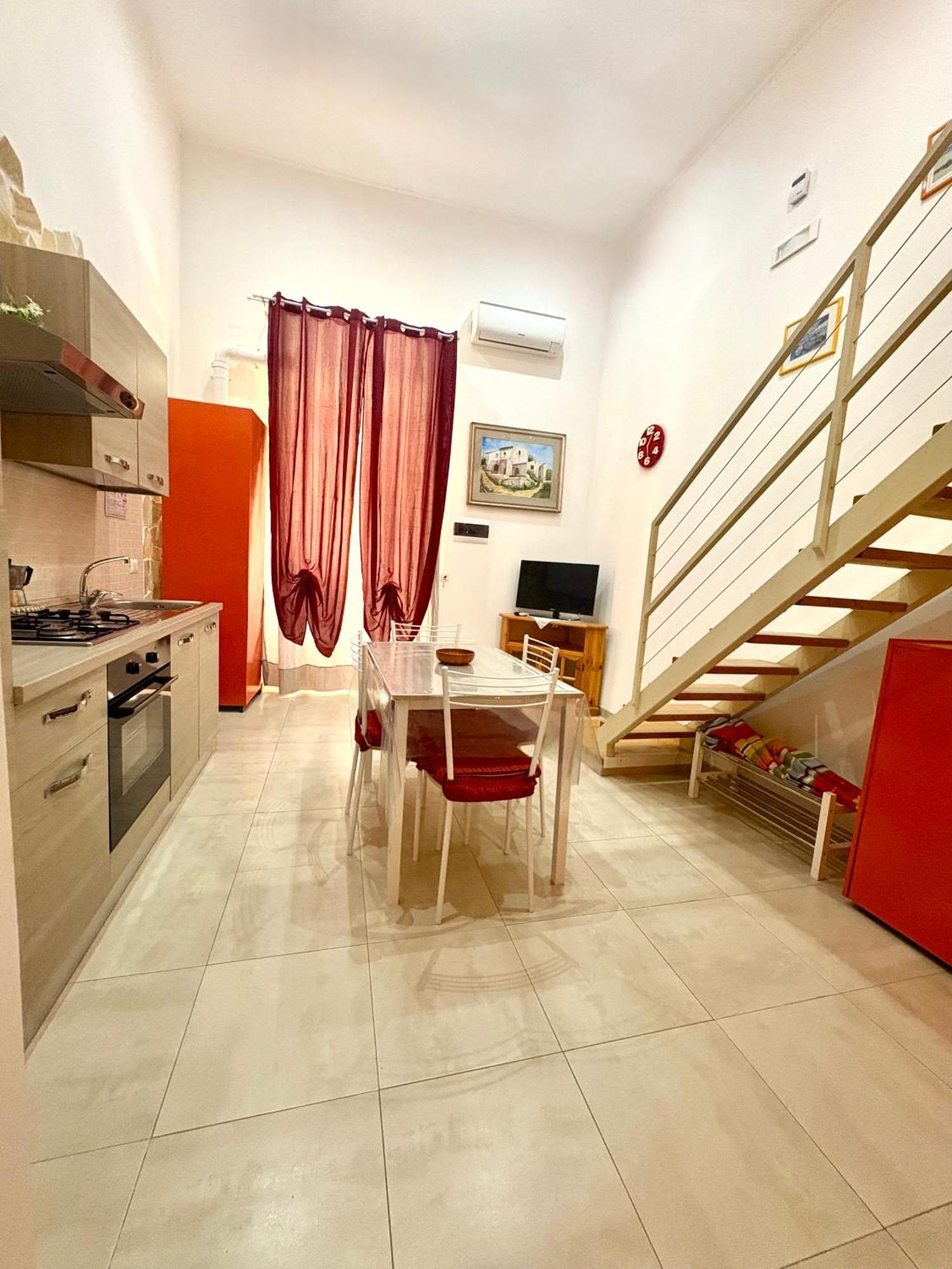 Joanna Studio Flat Giardini-Naxos Exterior foto