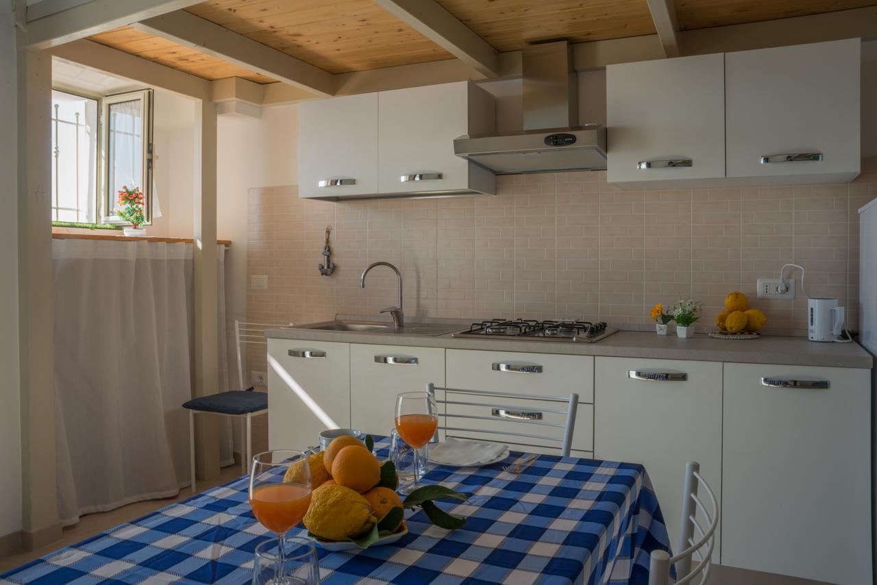 Joanna Studio Flat Giardini-Naxos Exterior foto