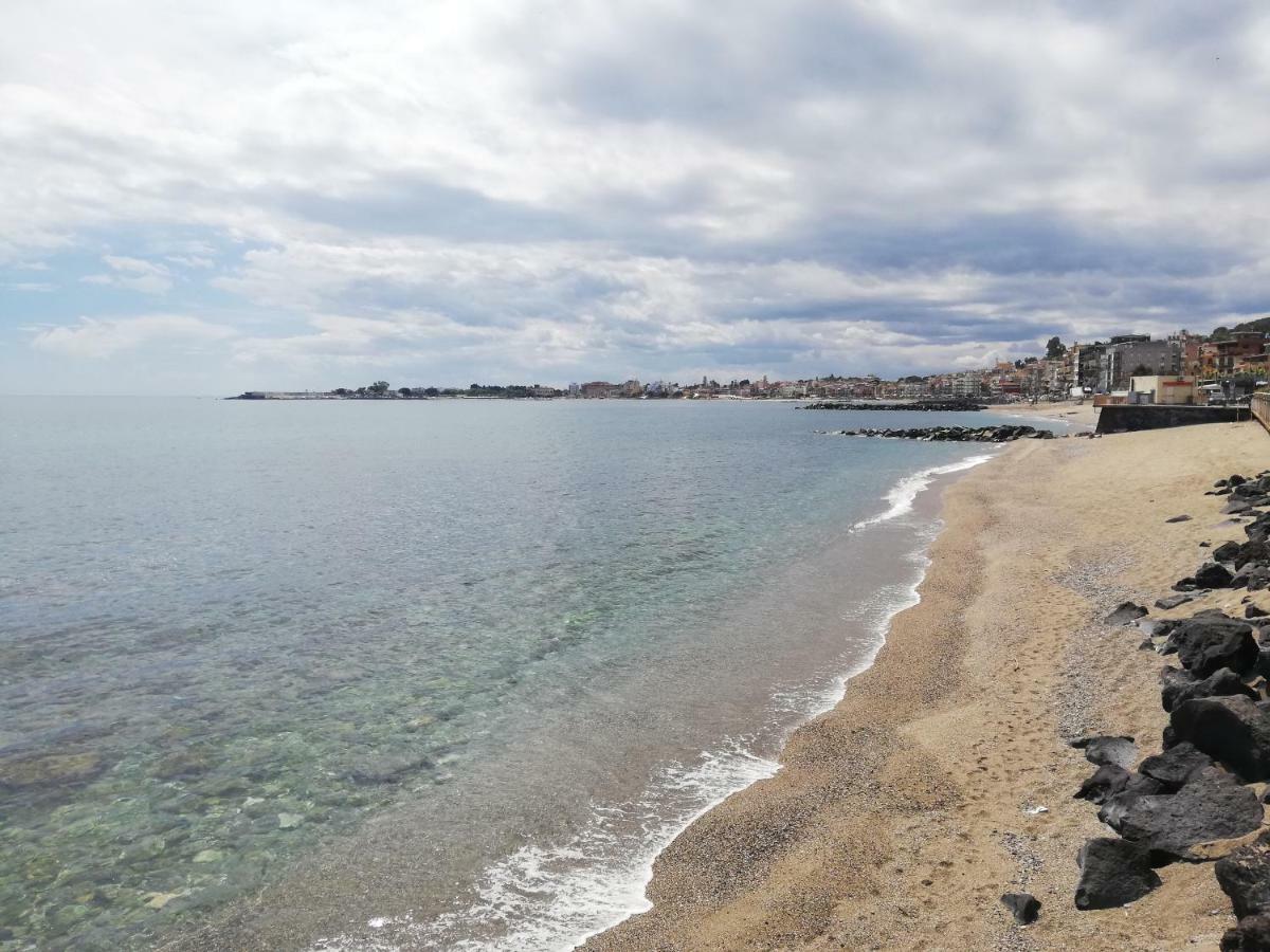 Joanna Studio Flat Giardini-Naxos Exterior foto